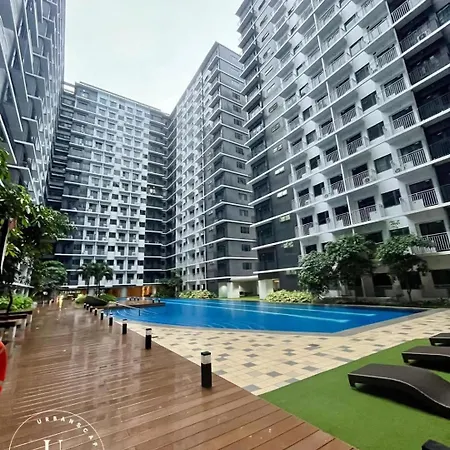 Mall Of Asia Residence Shore 3