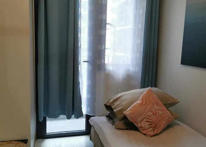 Mall Of Shore 3 Hotel 4*